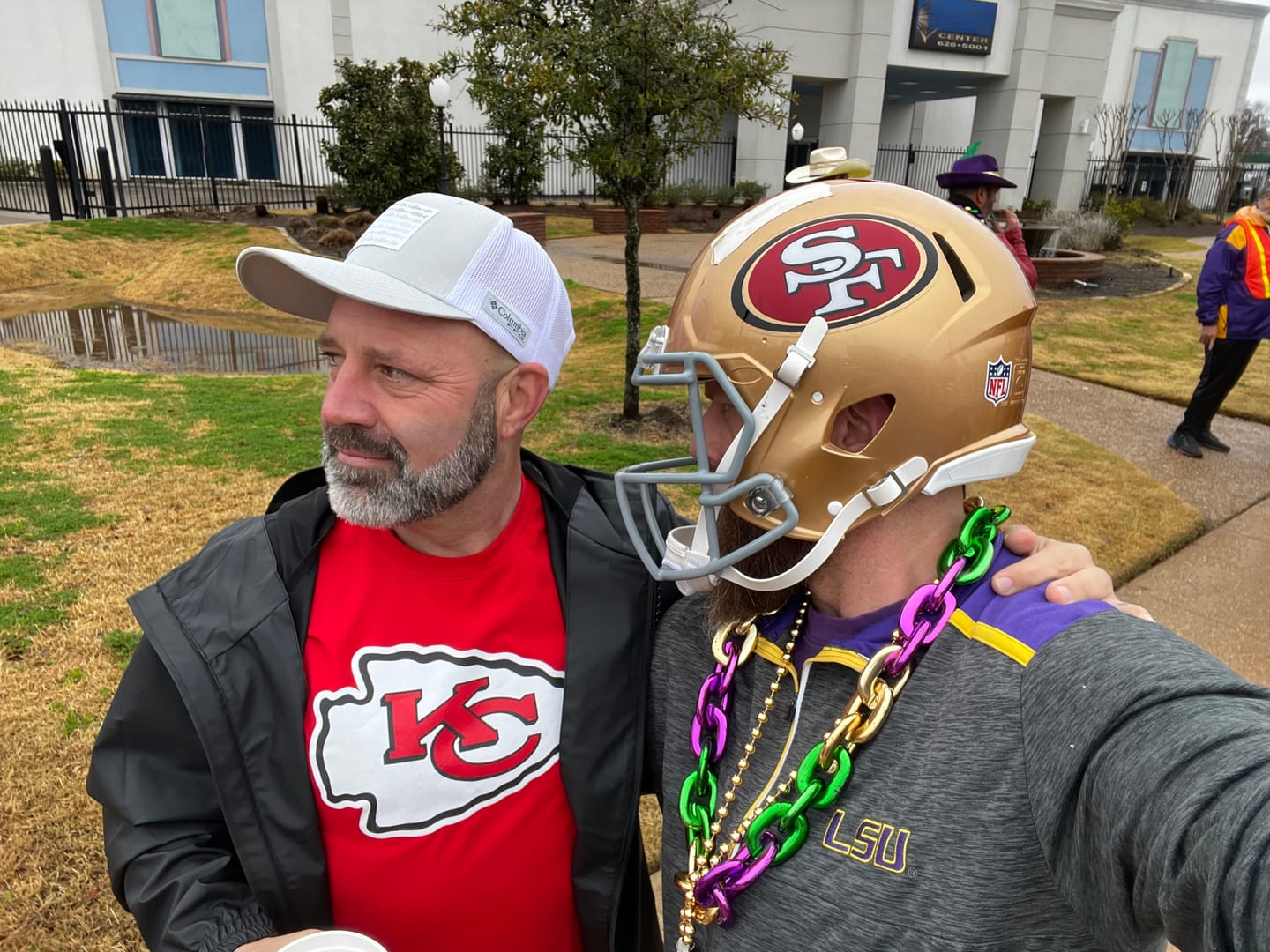 Customer photo review of San Francisco 49ers Riddell Speed Authentic Football Helmet
