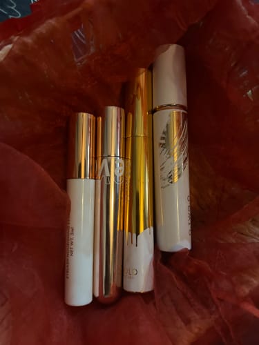 Customer photo review of O.TWO.O LASH BOLD VOLUME LIFTING MASCARA