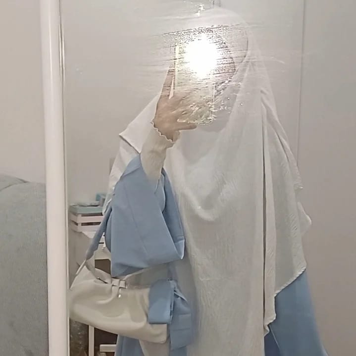 Customer photo review of Khatijah Abaya - Sky Blue