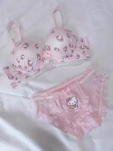 Customer photo review of Kitty underwear H074