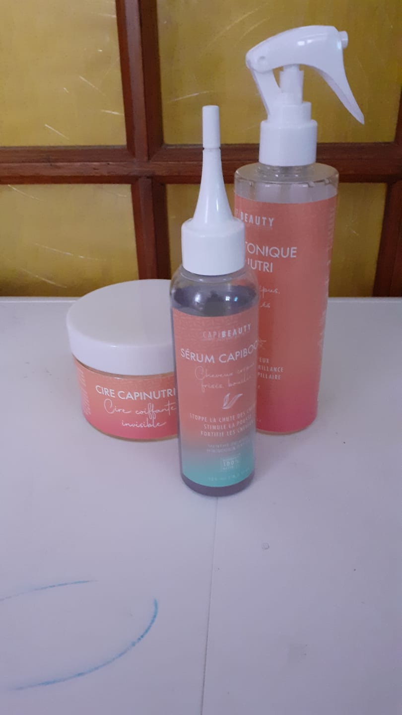Customer photo review of Sérum Capiboost Hibiscus & Orties 120ml pour la pousse des cheveux bouclés frisés crépus