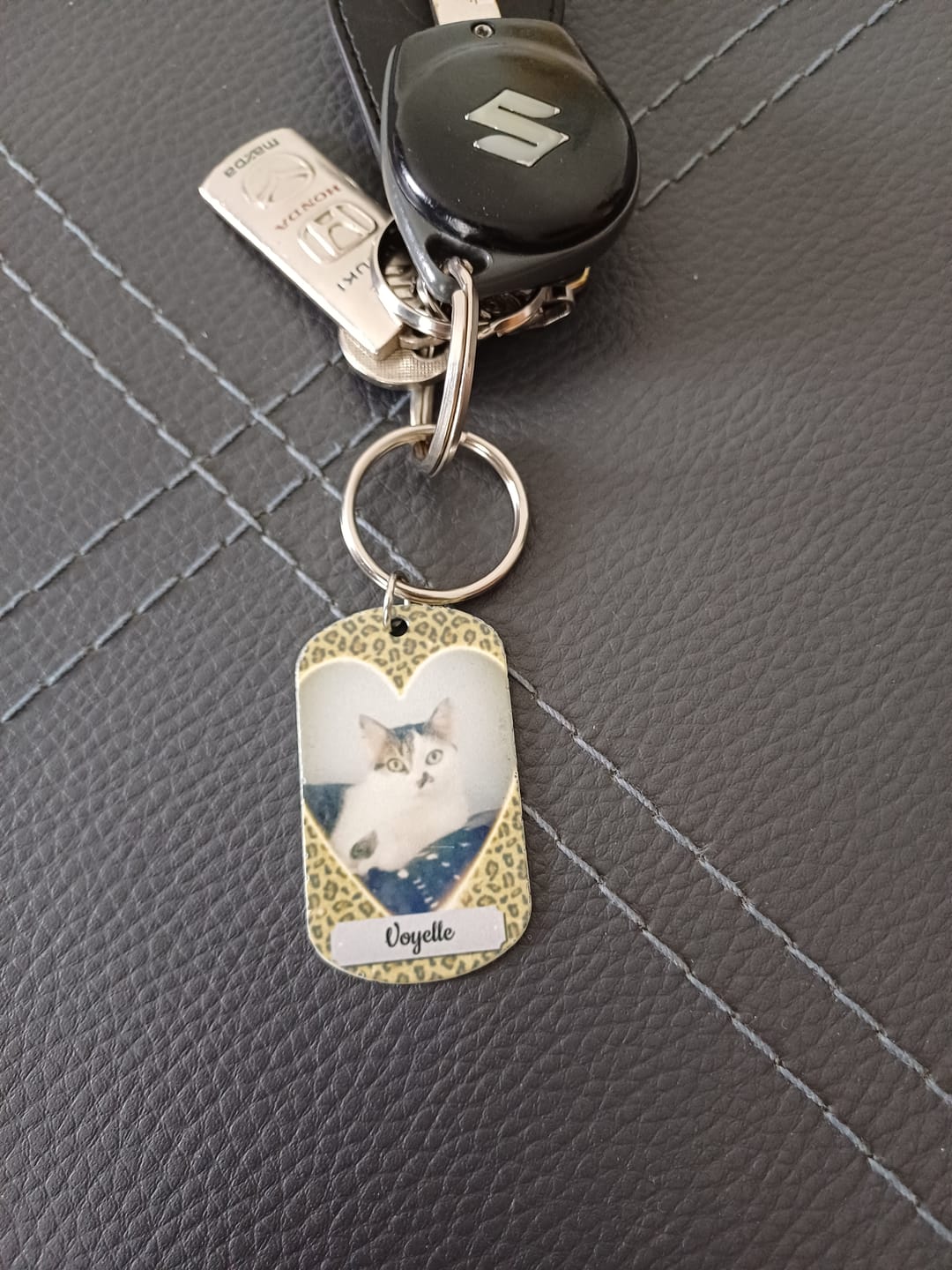 Customer photo review of Photo double face - Porte-clés Dog Tag personnalisé