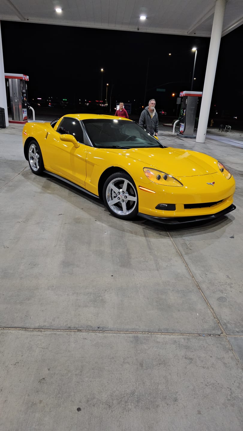 Customer photo review of Corvette C6 Base | ZR1 Conversion Side Skirts Rocker Panels