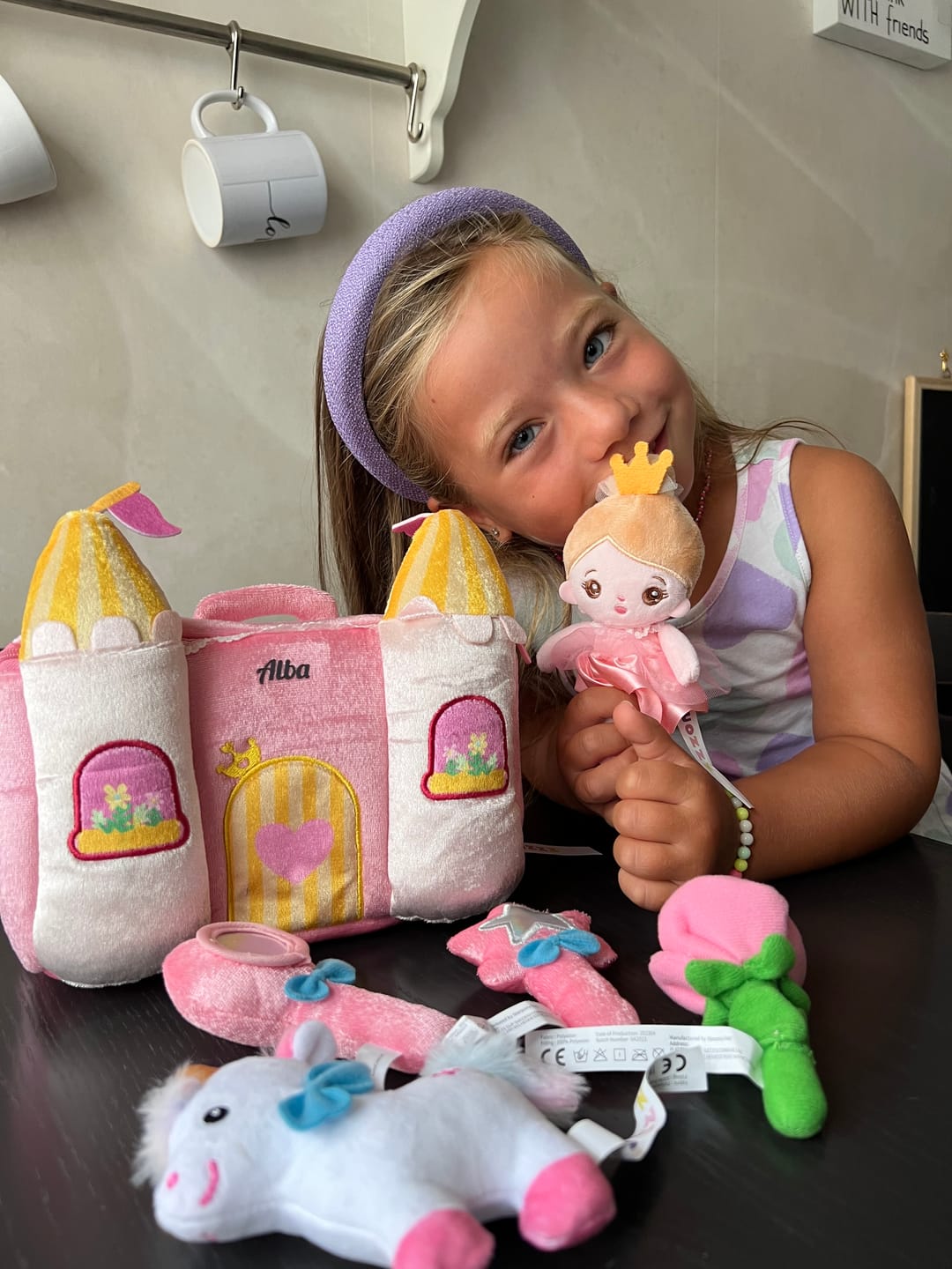 Customer photo review of Personnalisée Premier Ensemble de Jouet Sonore en Peluche de Château de Princesse pour Bébé