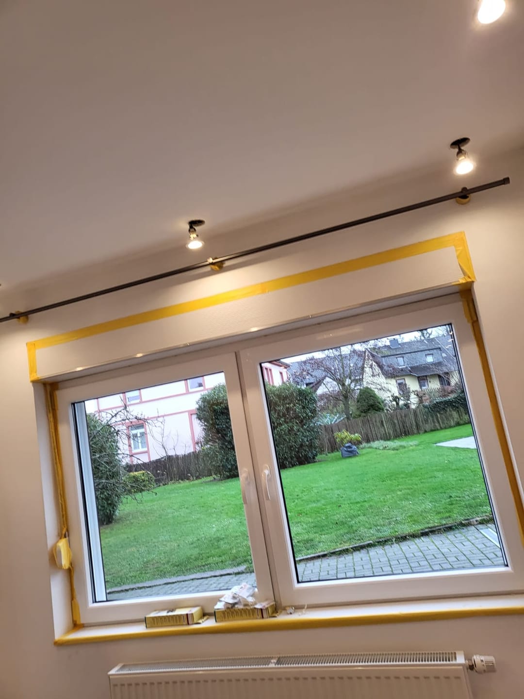 Customer photo review of Goldband Klebeband Malerkrepp UV30 100°