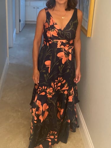 Customer photo review of bax dress