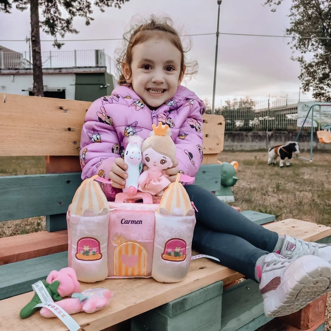 Customer photo review of Personnalisée Premier Ensemble de Jouet Sonore en Peluche de Château de Princesse pour Bébé