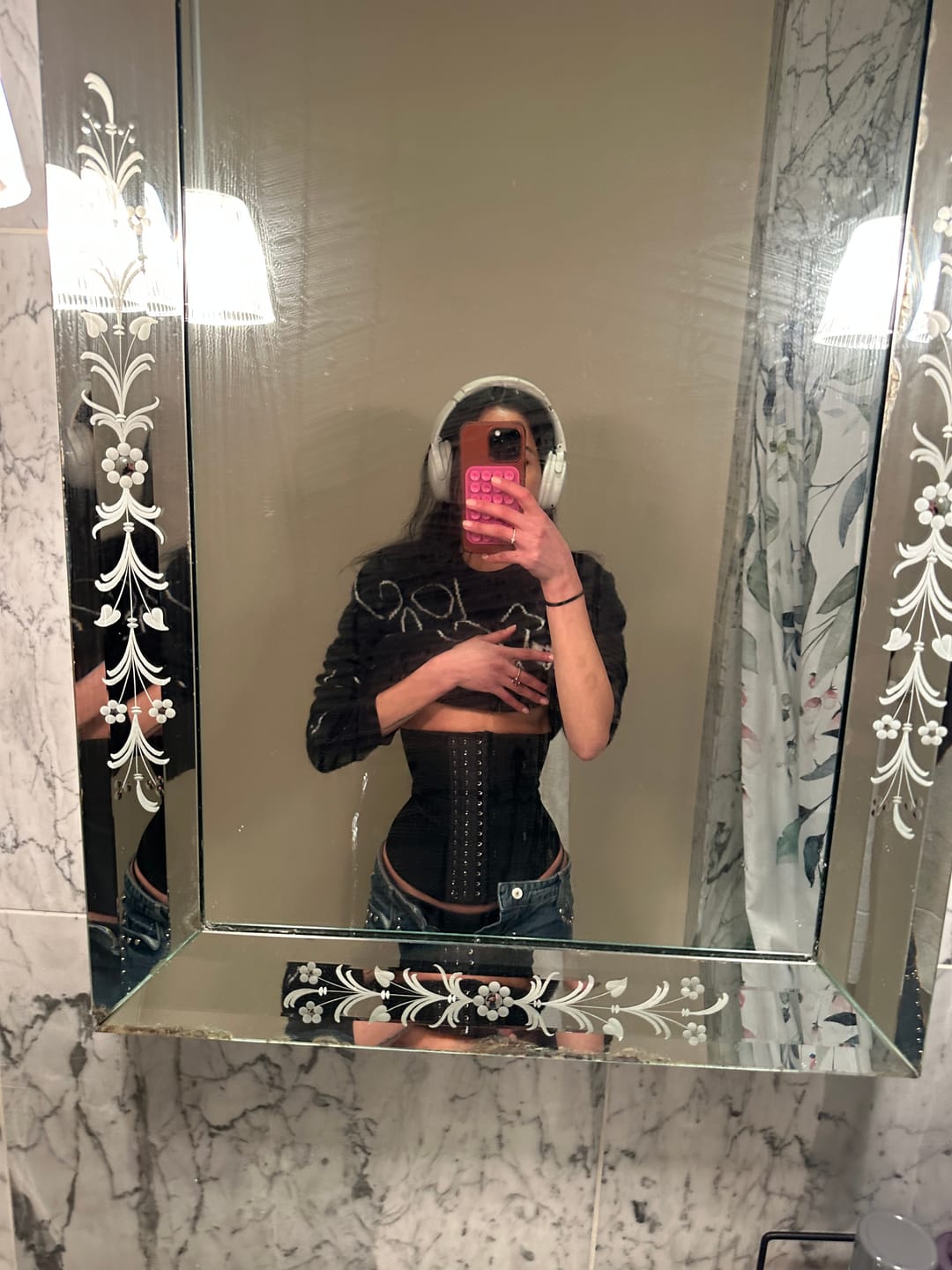 Customer photo review of KWhite Waist Trainer