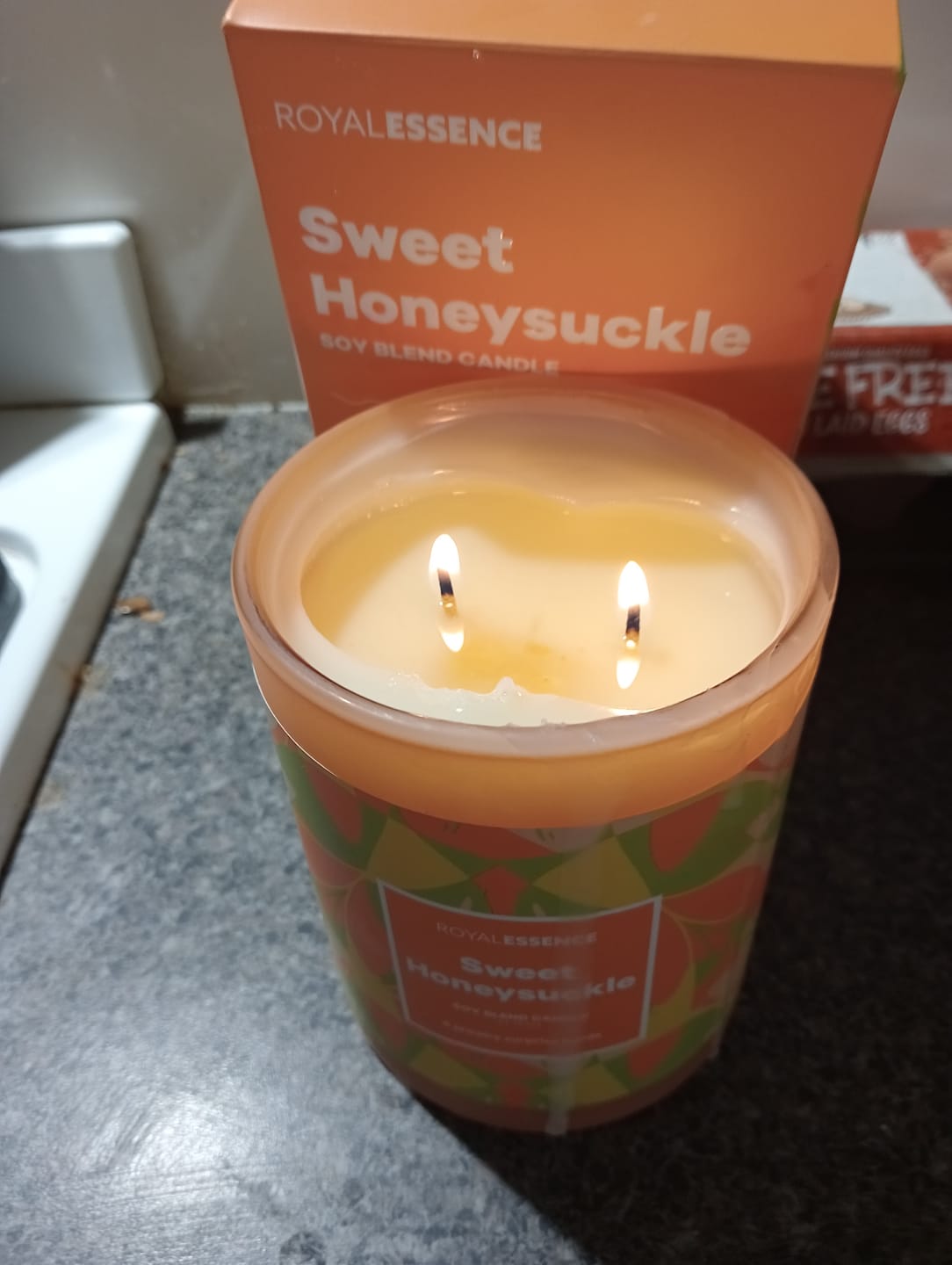 Customer photo review of Sweet Honeysuckle (Candle)