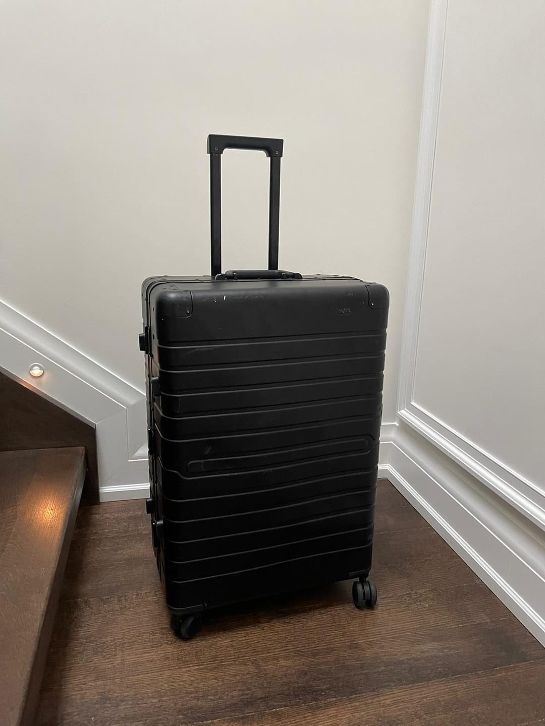 Customer photo review of Carry-On: Aluminum