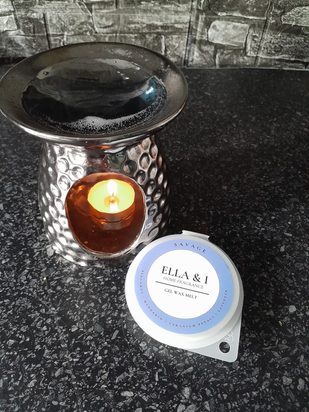 Customer photo review of Savage Gel Melt- 20% off fragrance of the month