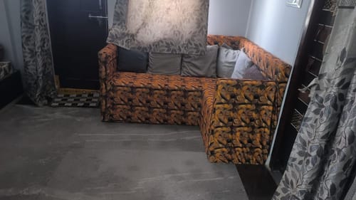 Customer photo review of Yellow Leaves Elastic Sofa Slipcovers