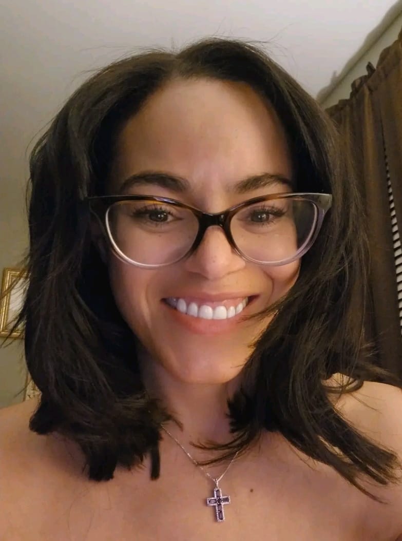 Customer photo review of Raw Indian Straight Hair