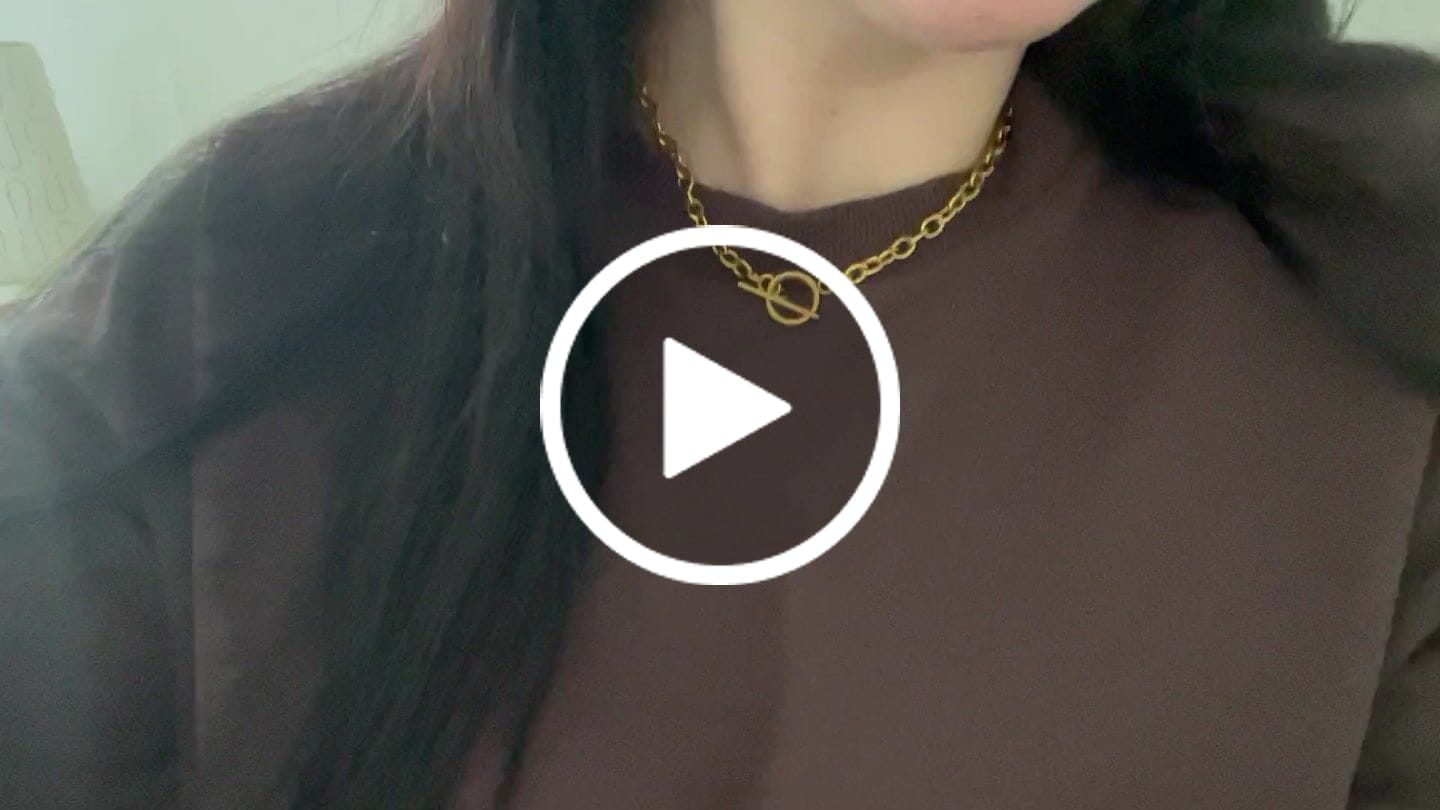 Customer video review of Collar Crossed
