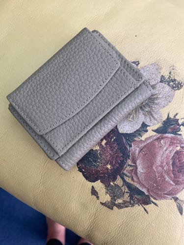 Customer photo review of Handmade RFID Soft Leather Purse