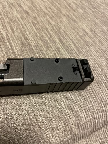 Customer photo review of Revanchist Airsoft RMR / SRO Mount Plate for TM G17 G5 GBB