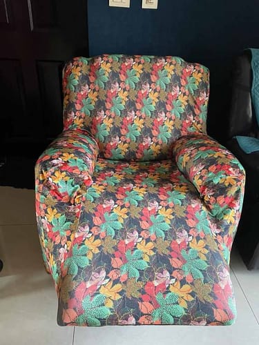Customer photo review of Autumn Leaves Designers Elastic Sofa Slipcovers