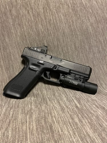 Customer photo review of Revanchist Airsoft RMR / SRO Mount Plate for TM G17 G5 GBB