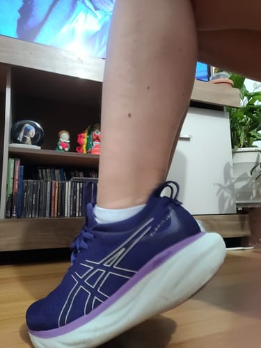 Customer photo review of Asics Gel Nimbus 25 Mujer