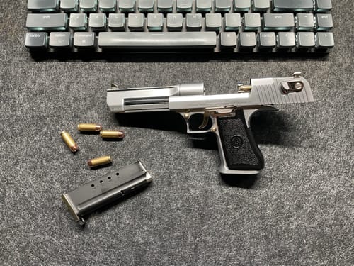 Customer photo review of Alloy Army Mini DESERT EAGLE Toy Gun