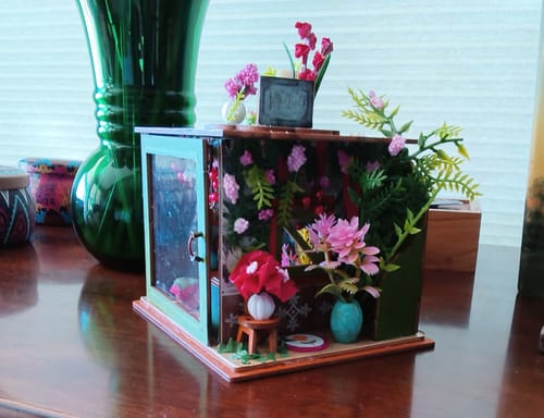 Customer photo review of Tiny World Series DIY Miniature House Kit