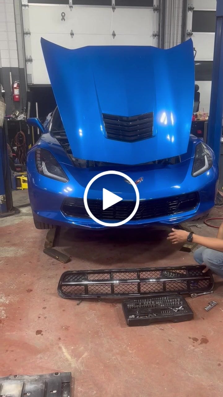 Customer video review of Corvette C7 Carbon Flash Front Bumper Grill
