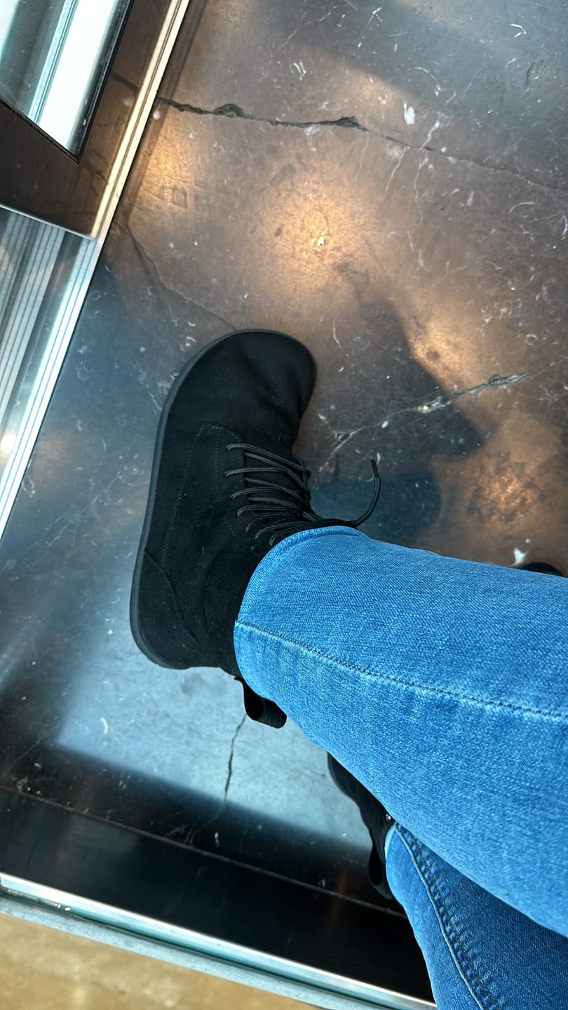 Customer photo review of Invierno Barefoot Defender Ambition II