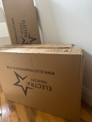 Customer photo review of Electra Vanity Table “Diamond”