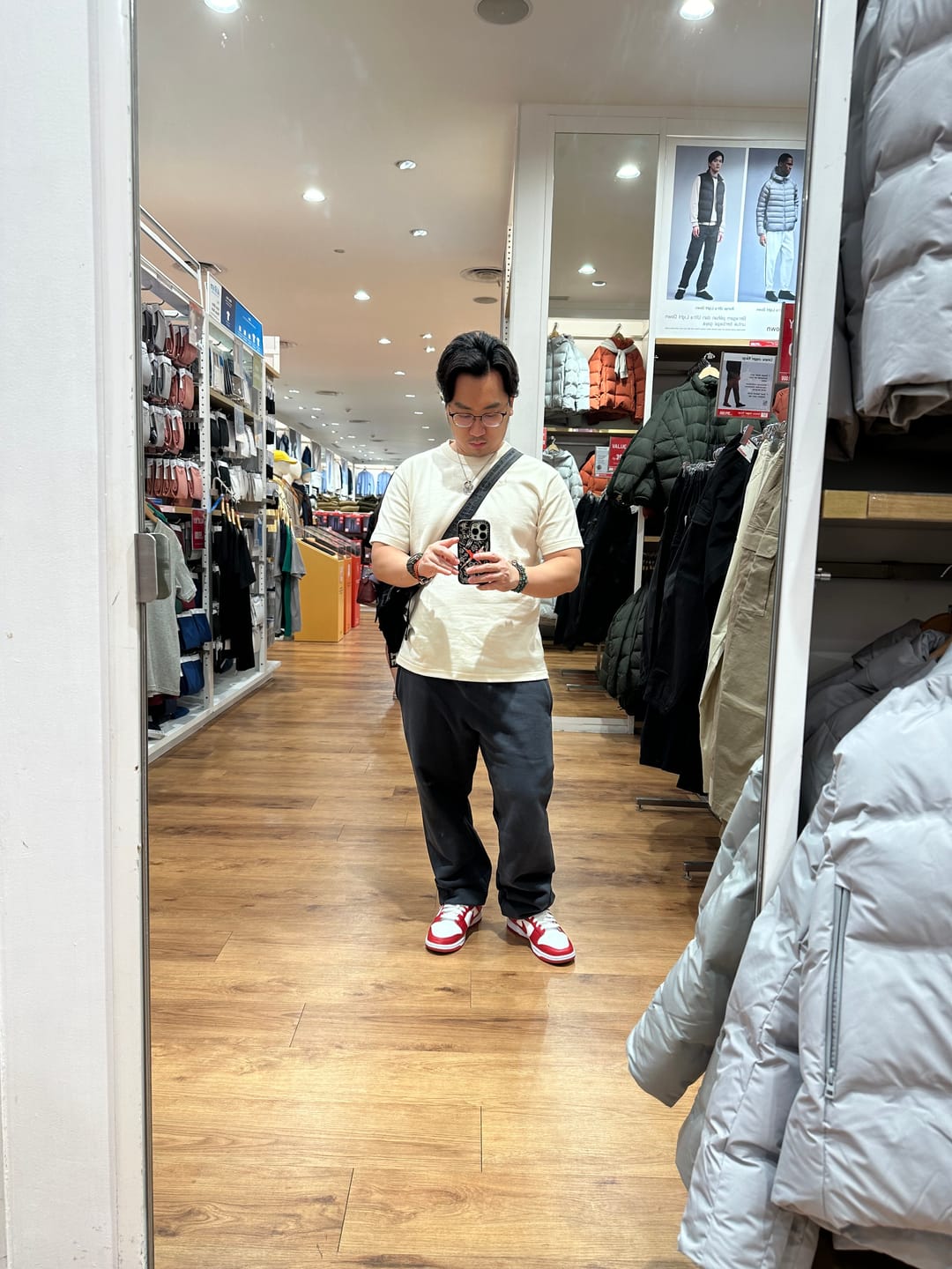 Customer photo review of 17.6 oz Heavyweight Terry Sweatpants - Black