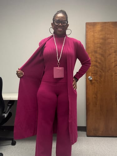 Customer photo review of Pink Manhattan Cozy 3-Piece Set