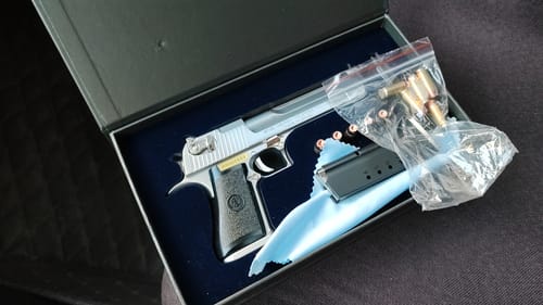 Customer photo review of Alloy Army Mini DESERT EAGLE Toy Gun