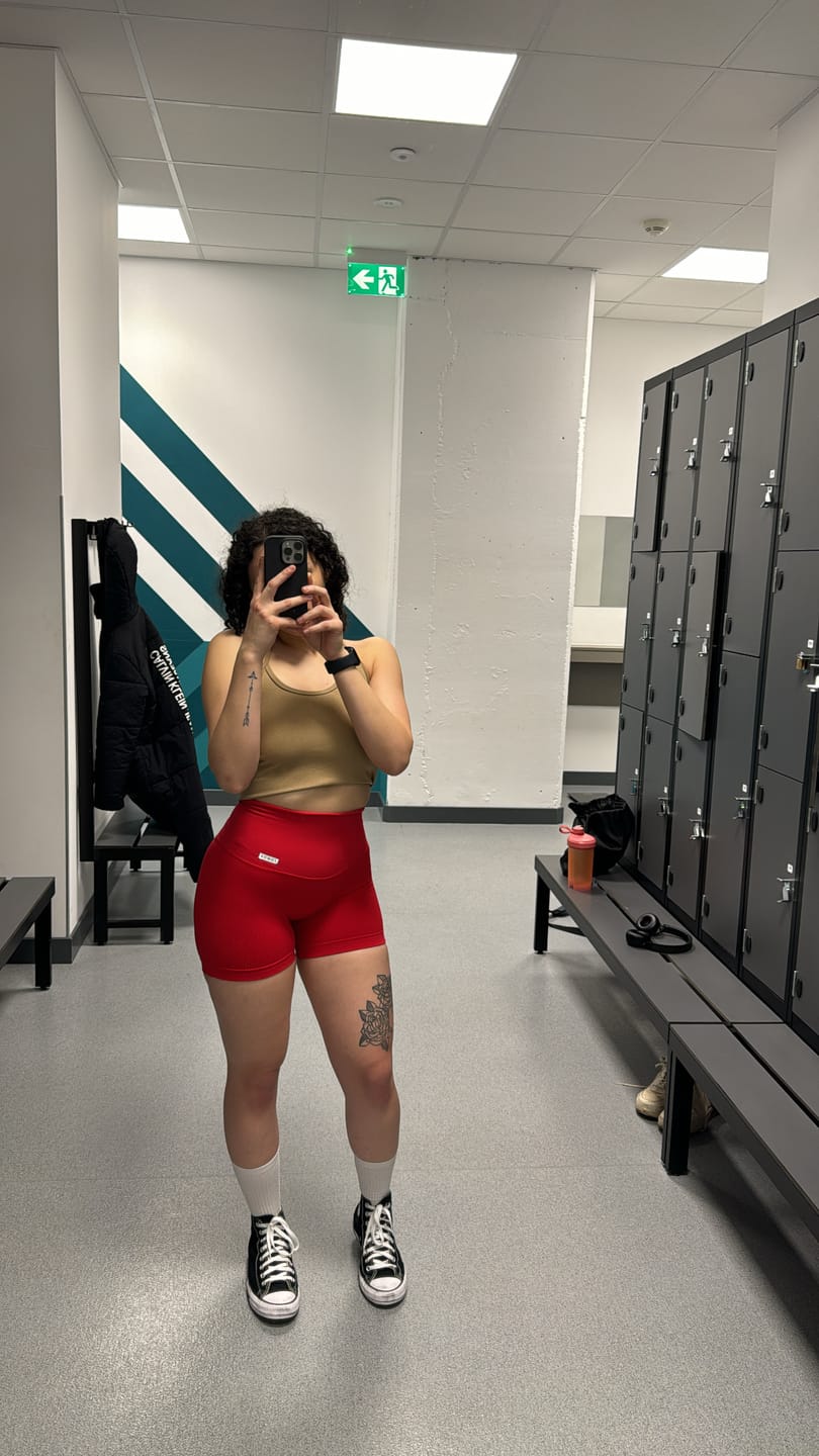 Customer photo review of Shorts CALIPSO Rosso Lampone Costine