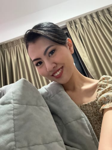 Customer photo review of Tidur Weighted Blankets