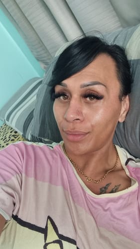 Customer photo review of The Sofia Necklace