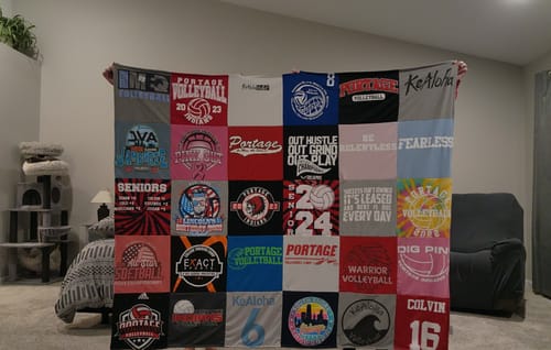 Customer photo review of Classic T-Shirt Blanket