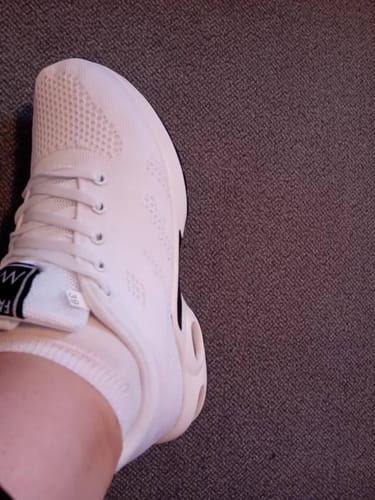 Customer photo review of AeroSole - Schmerzlindernder Sneaker