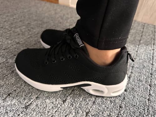Customer photo review of AeroSole - Schmerzlindernder Sneaker