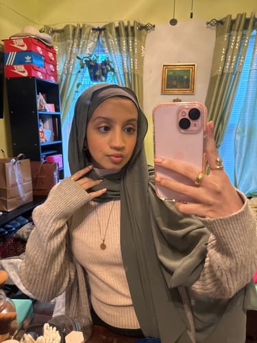Customer photo review of Matching Chiffon Hijab Set - Willow