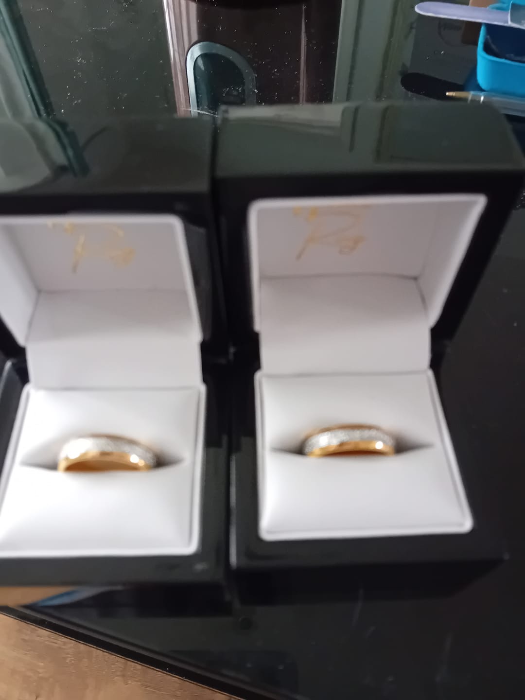Customer photo review of The Golden Steel 6mm Wonder Ring