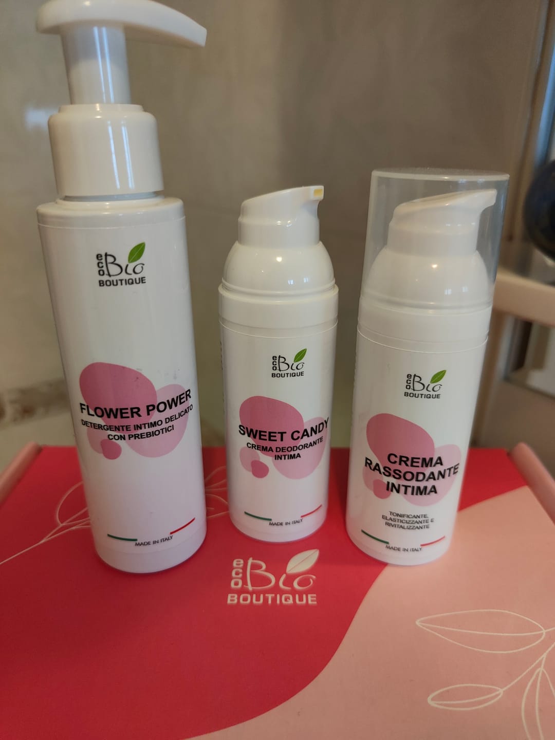 Customer photo review of V Skincare Kit