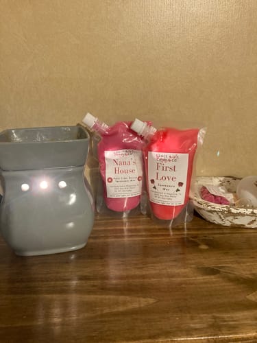 Customer photo review of Squeezable Wax