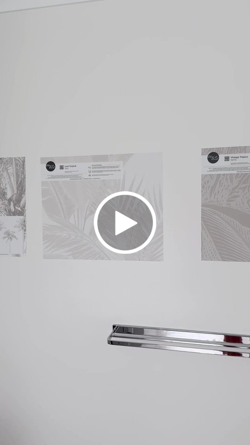 Customer video review of Luxe Tropical in Sand Wallpaper
