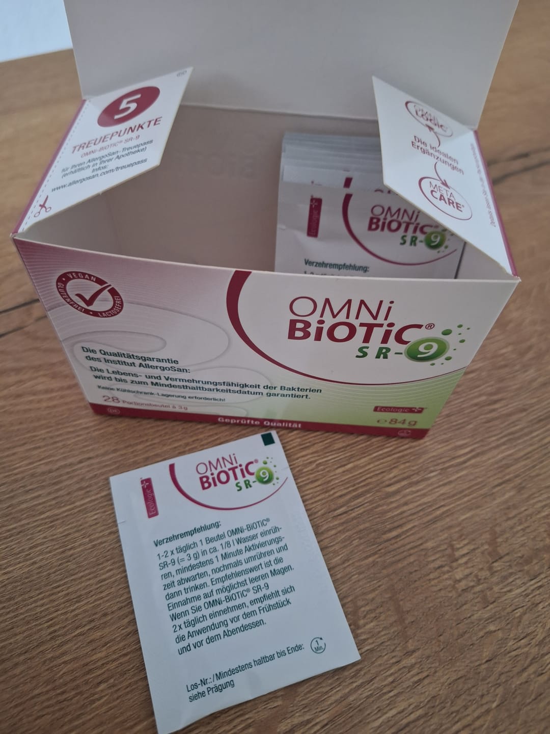 Customer photo review of OMNi-BiOTiC® SR-9