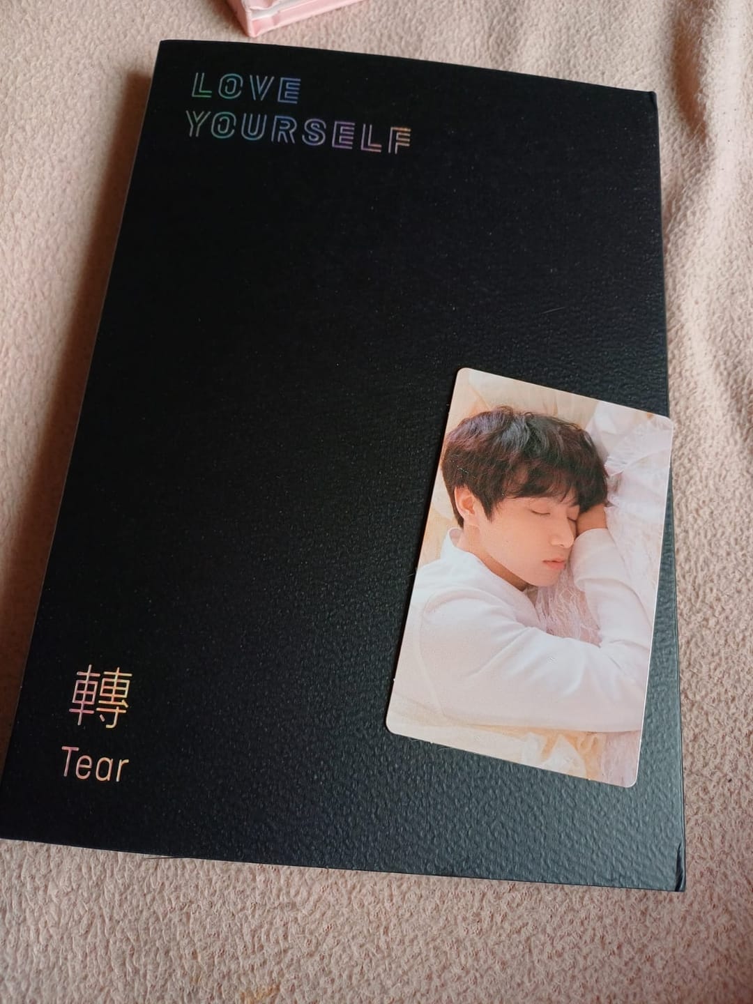 Customer photo review of BTS - 3RD FULL ALBUM LOVE YOURSELF 轉 TEAR