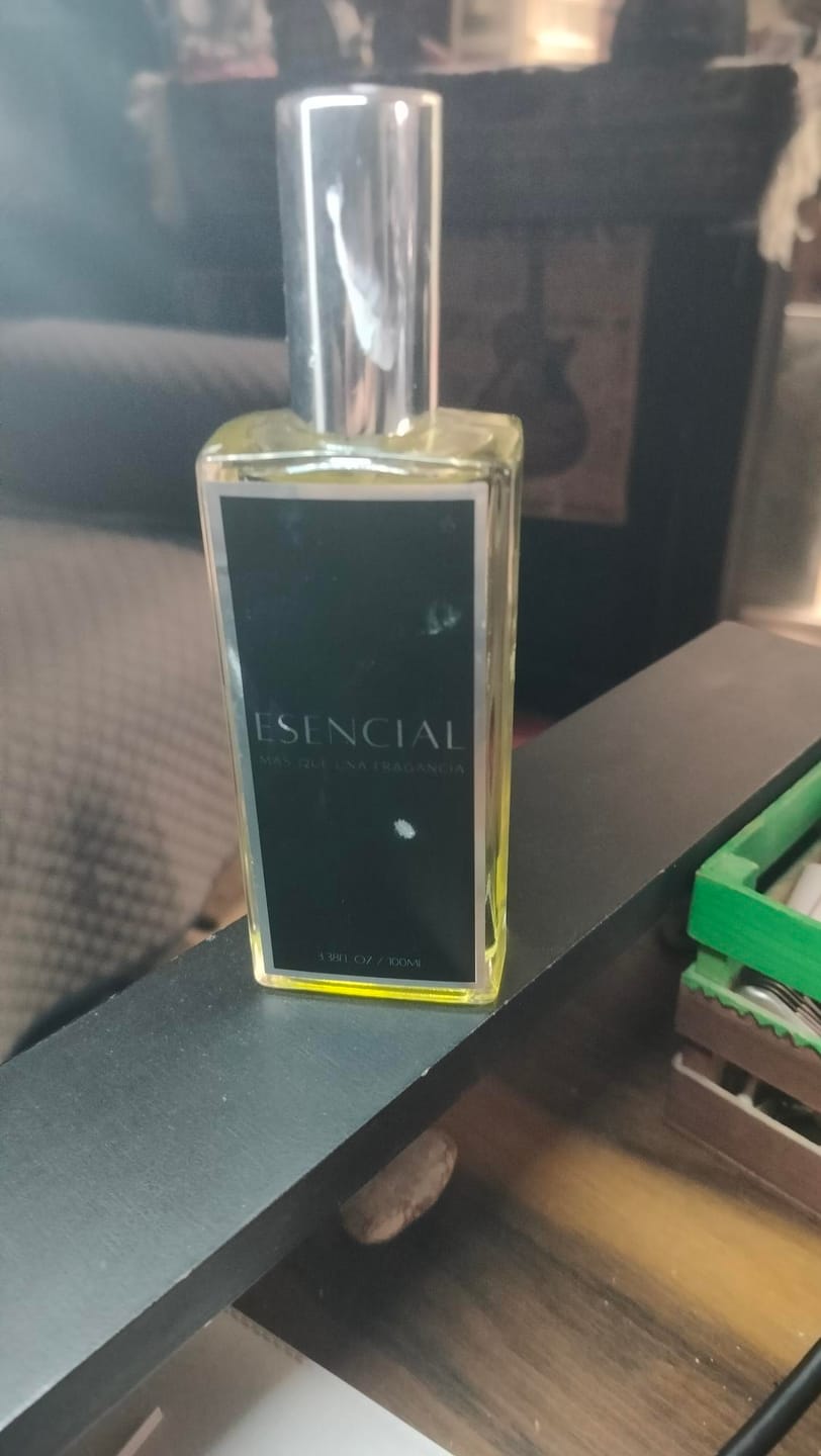 Customer photo review of H058 Inspirada en: 212 Vip Men - Carolina Herrera