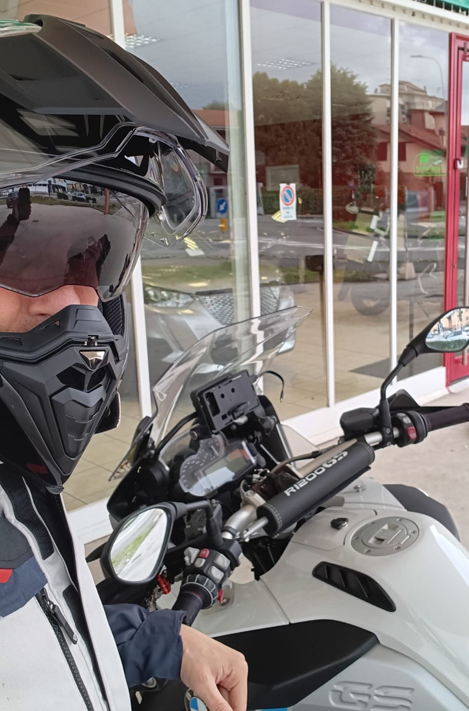 Customer photo review of Casco BMW GS Pure ECE Night Black
