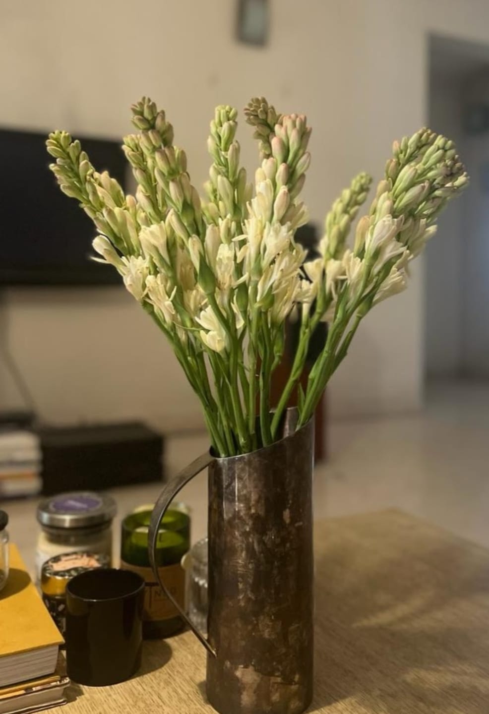 Customer photo review of Tube Roses "Rajnigandha"