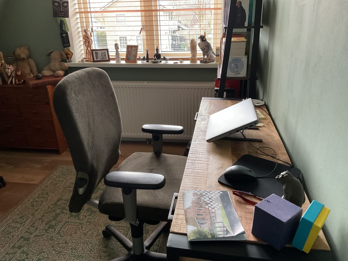 Customer photo review of Refurbished Bureaustoel Groen Regain Ergonomisch Comforto 77 NPR1813