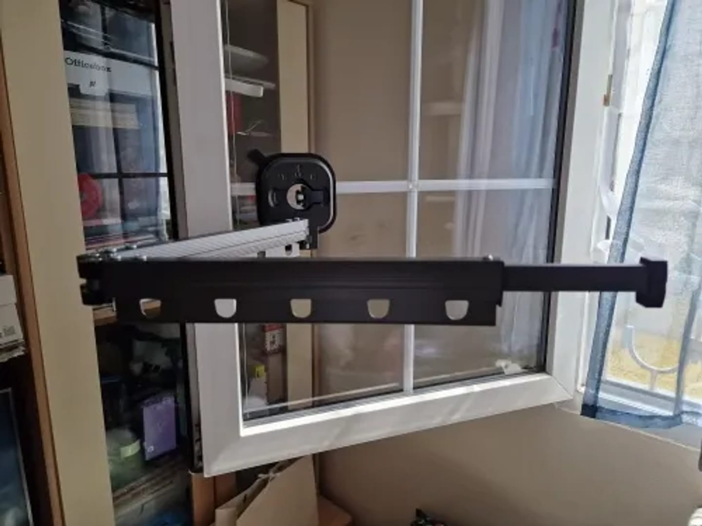 Customer photo review of Flowi™ Suction Clothes Hanger