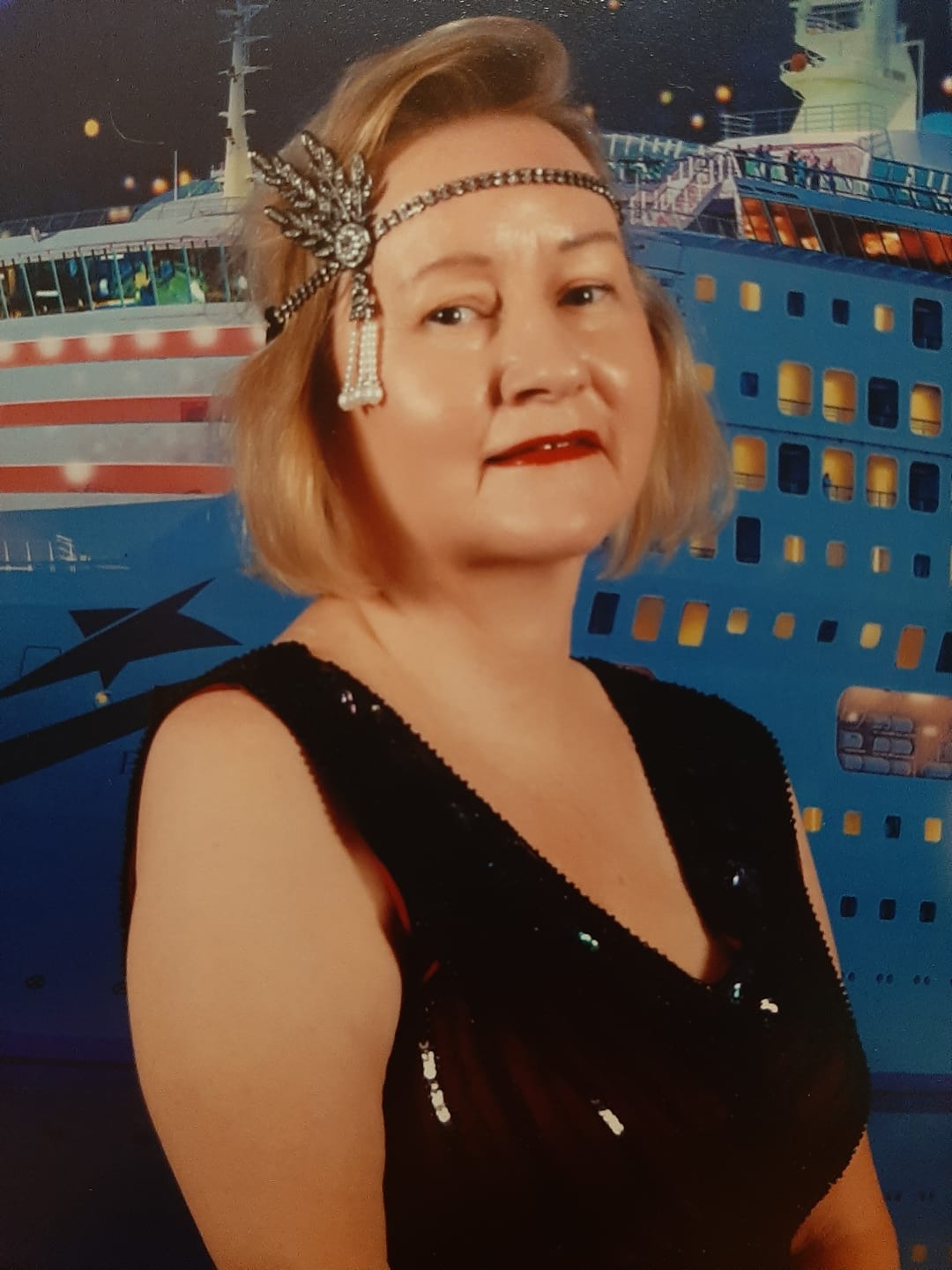 Customer photo review of Silver Rhinestone & Pearl Gatsby Headpiece